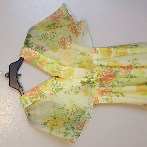 Vintage 1960's/70's Buttercup Yellow Dress - Picture 9 of 12
